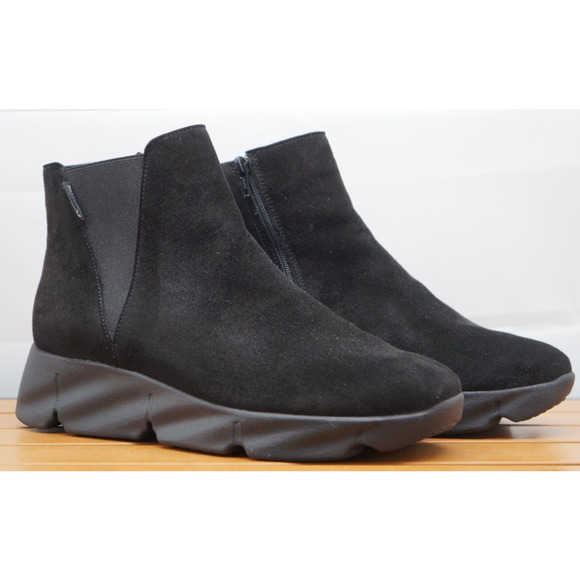MEPHISTO Black HAZELINA Women's size 7.5 Ankle Boots $450 MSRP - Picture 5 of 13